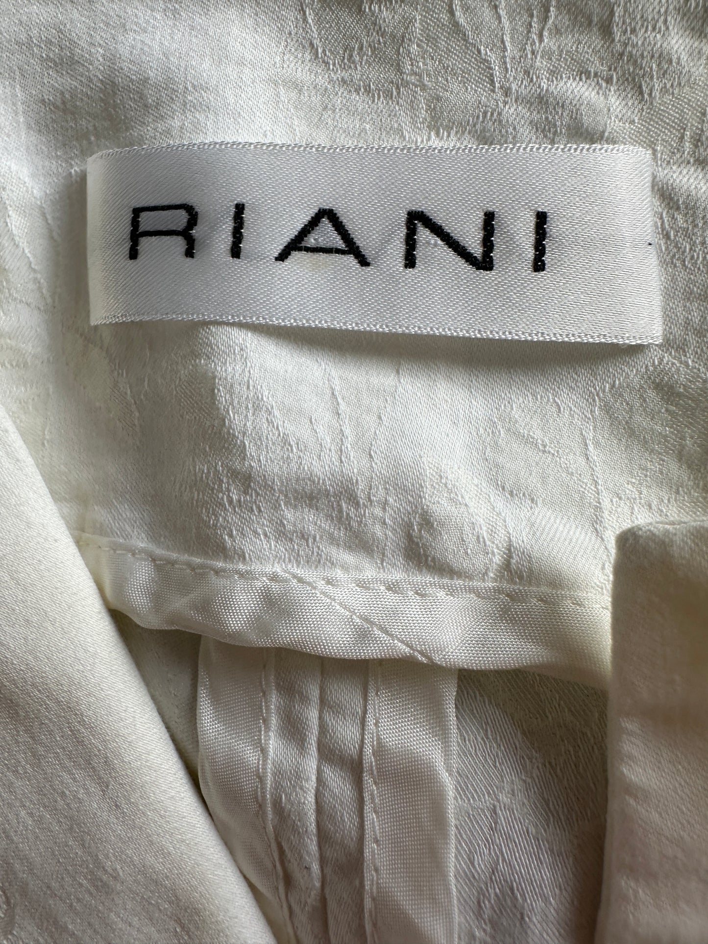 Riani vest M