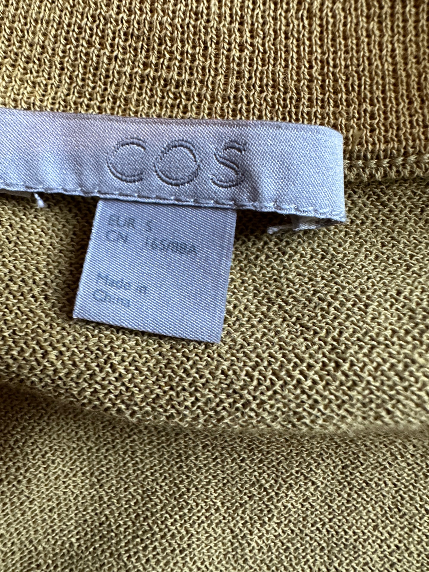 COS vest S