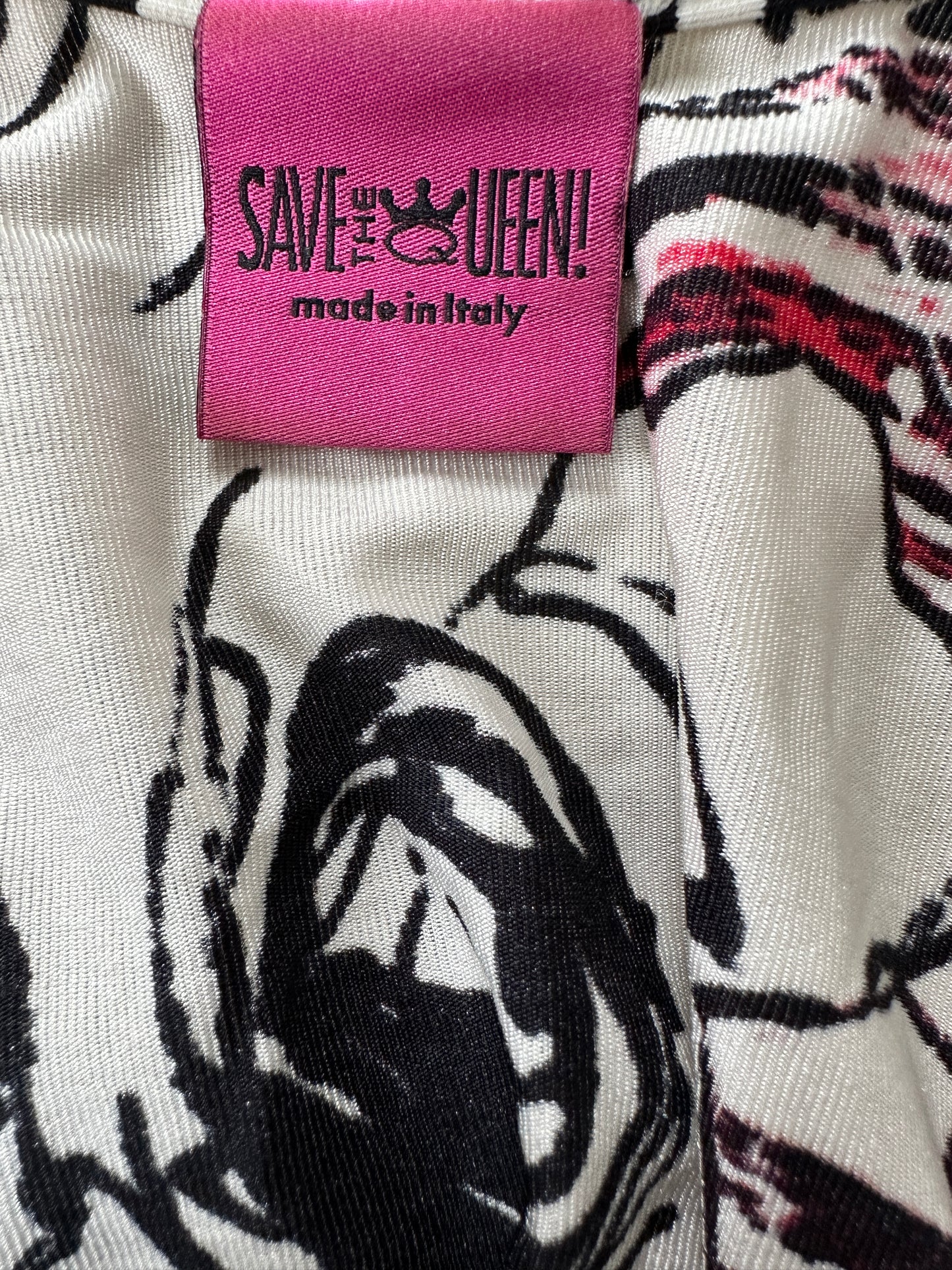 Save the Queen shirt S