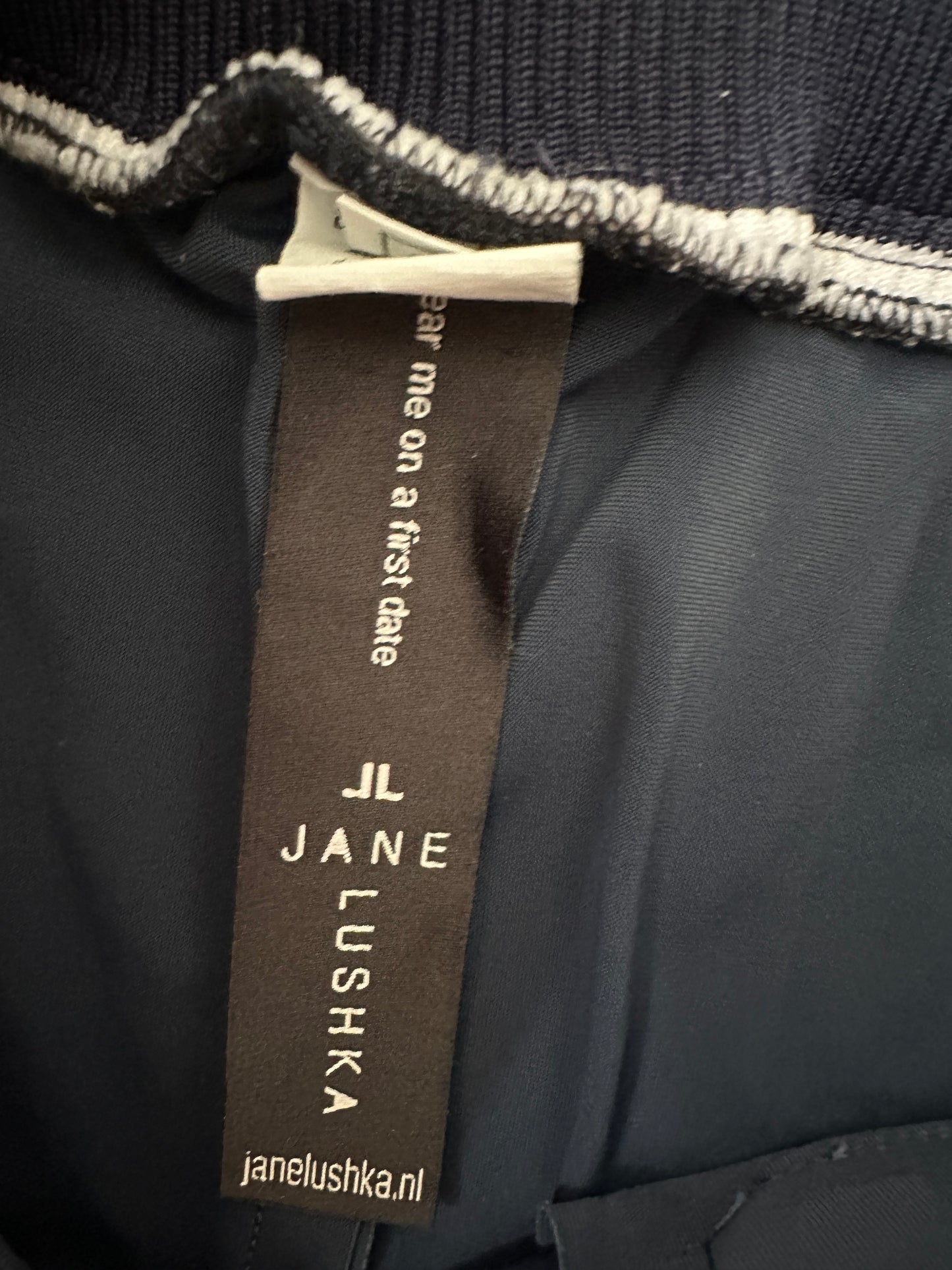Jane Lushka rok S