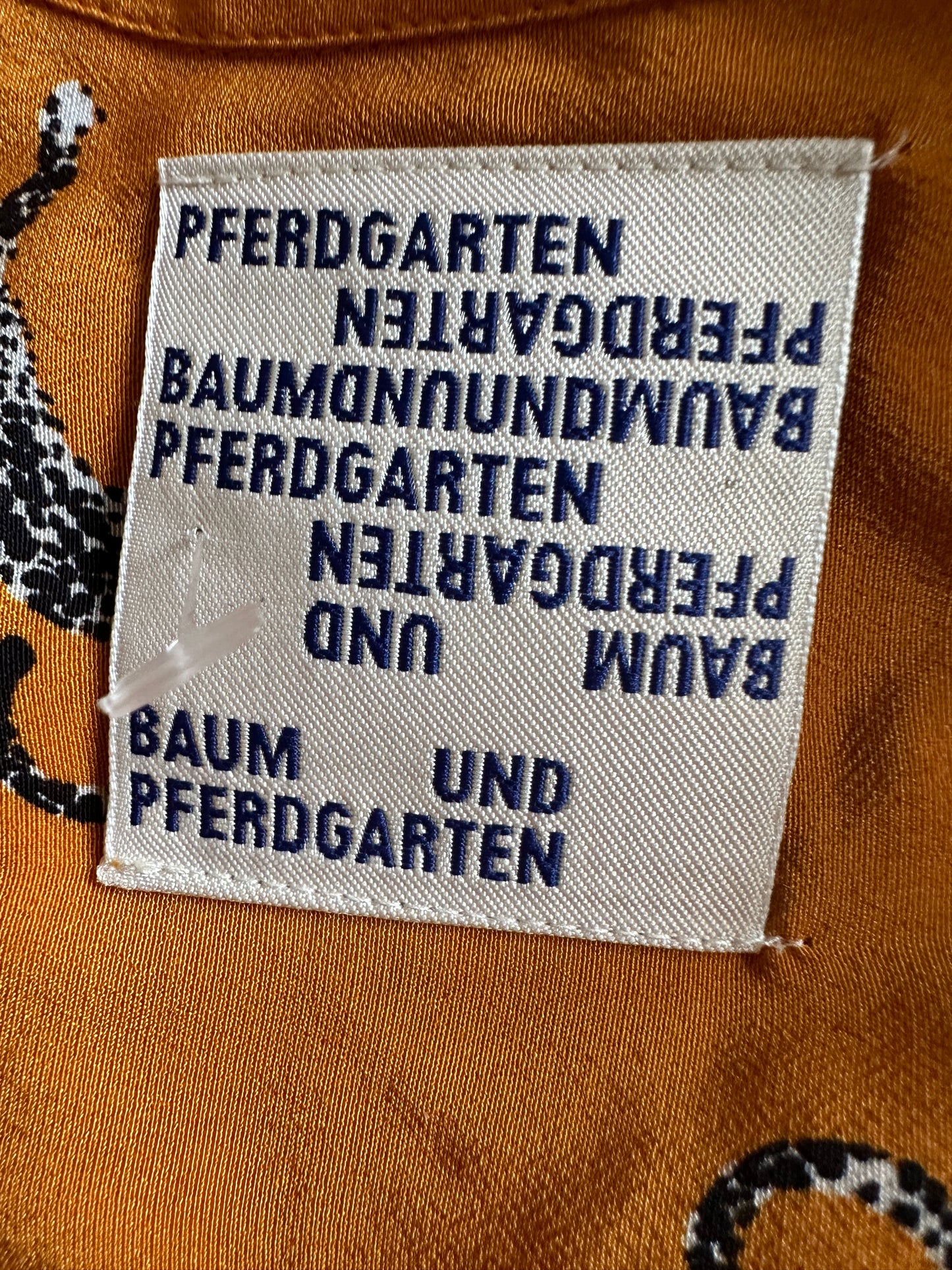 Baum und Pferdgarten blouse S