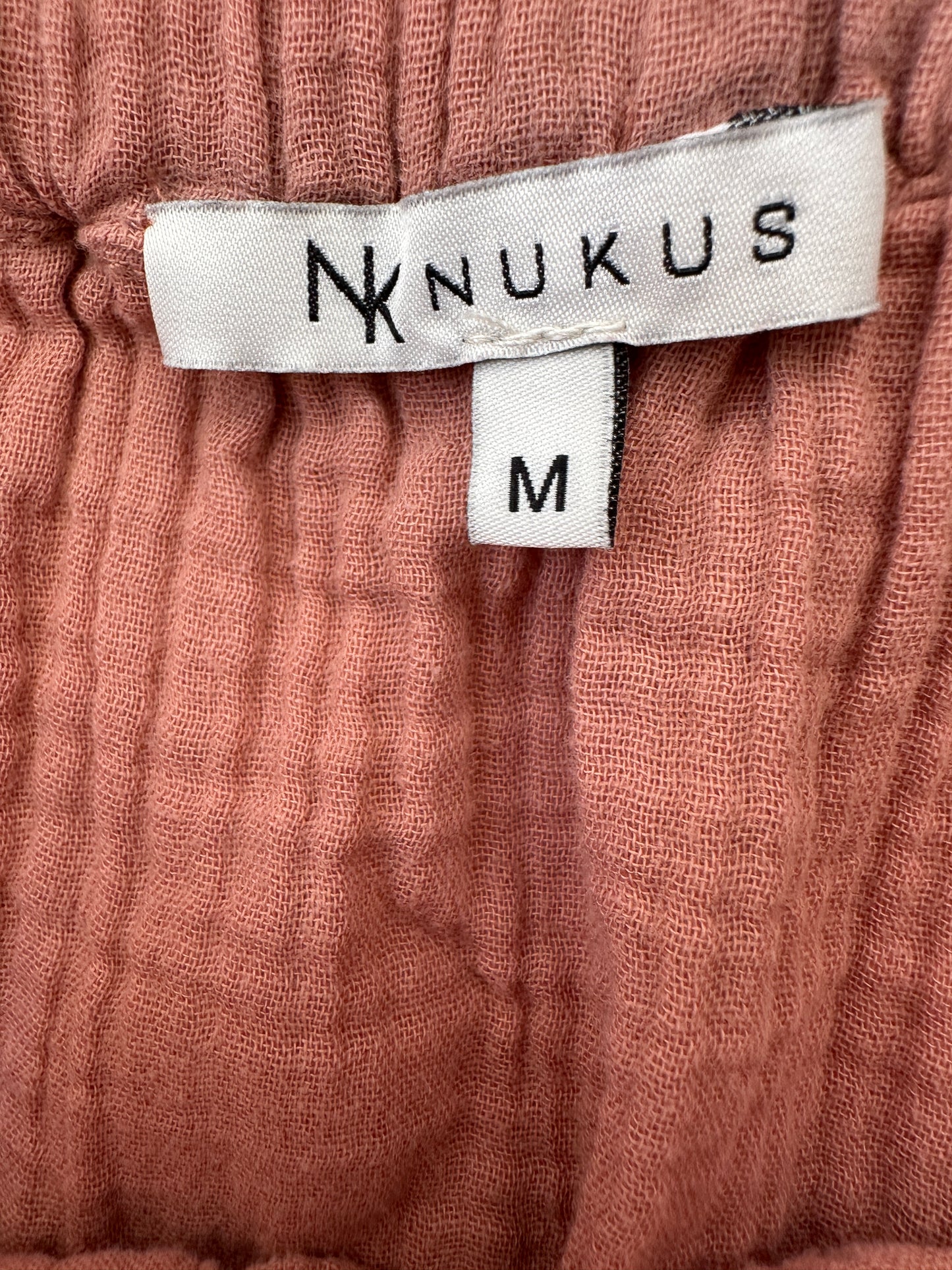 Nukus rok M