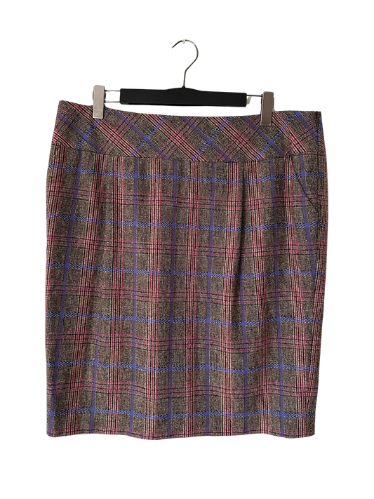 Escada rok 3XL