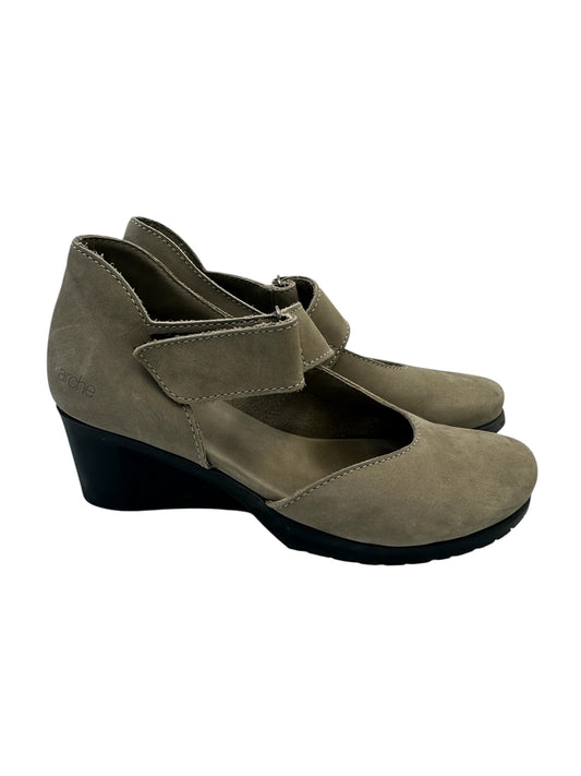 Arche hakken 37