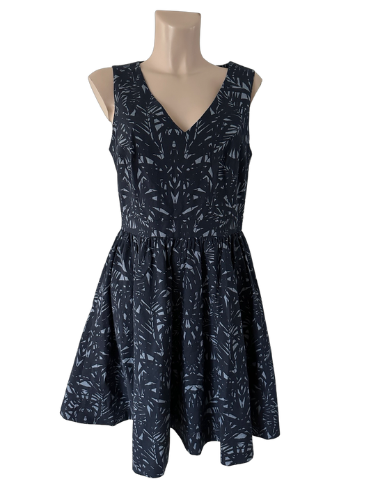 Karen Millen jurk M