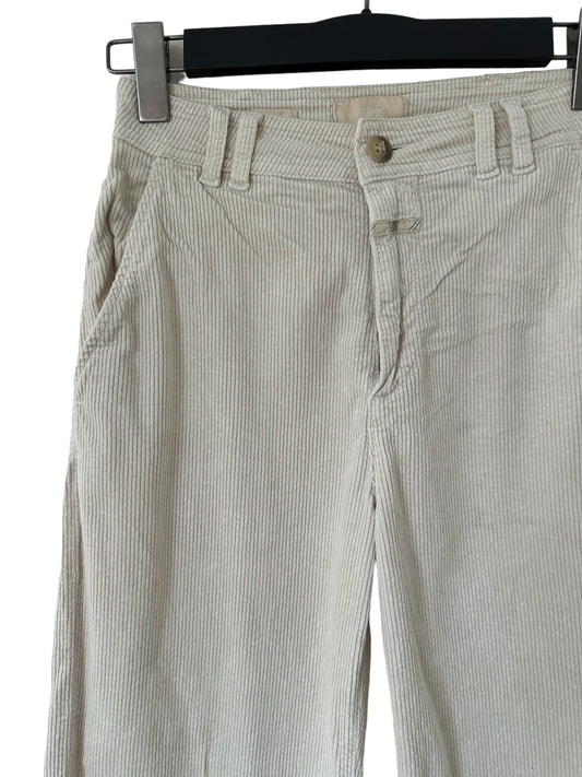 Closed broek 26
