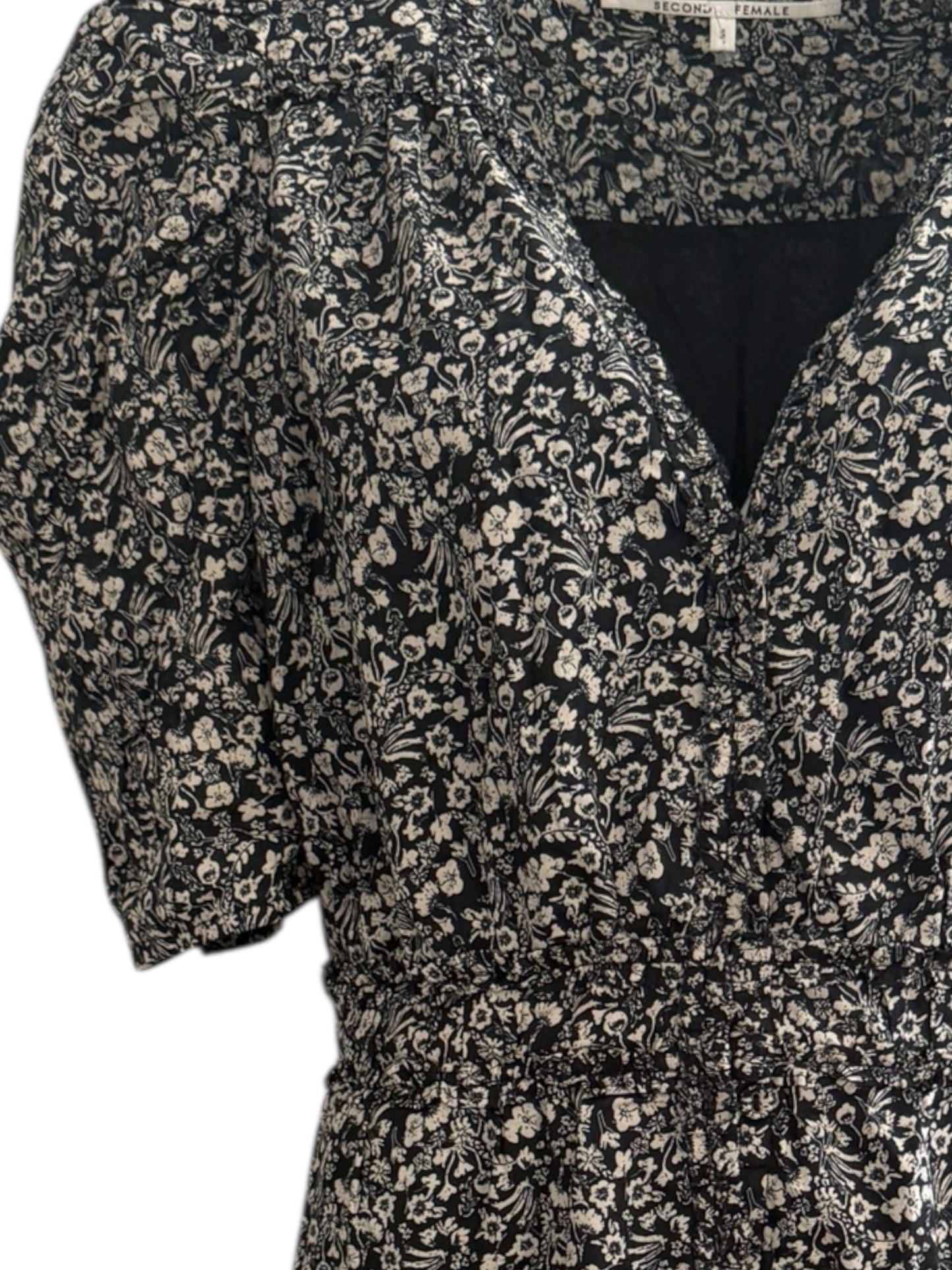 Zweites Damenkleid S