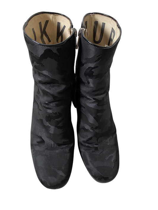 Nubikk enkellaarzen 39