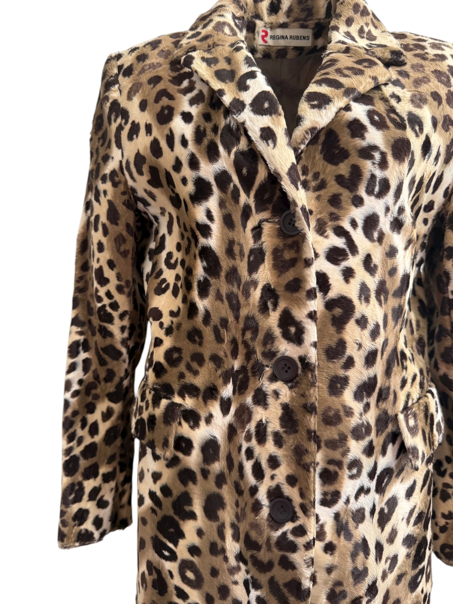 Regina Rubens Mantel M