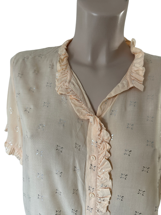 Second Female shirt M