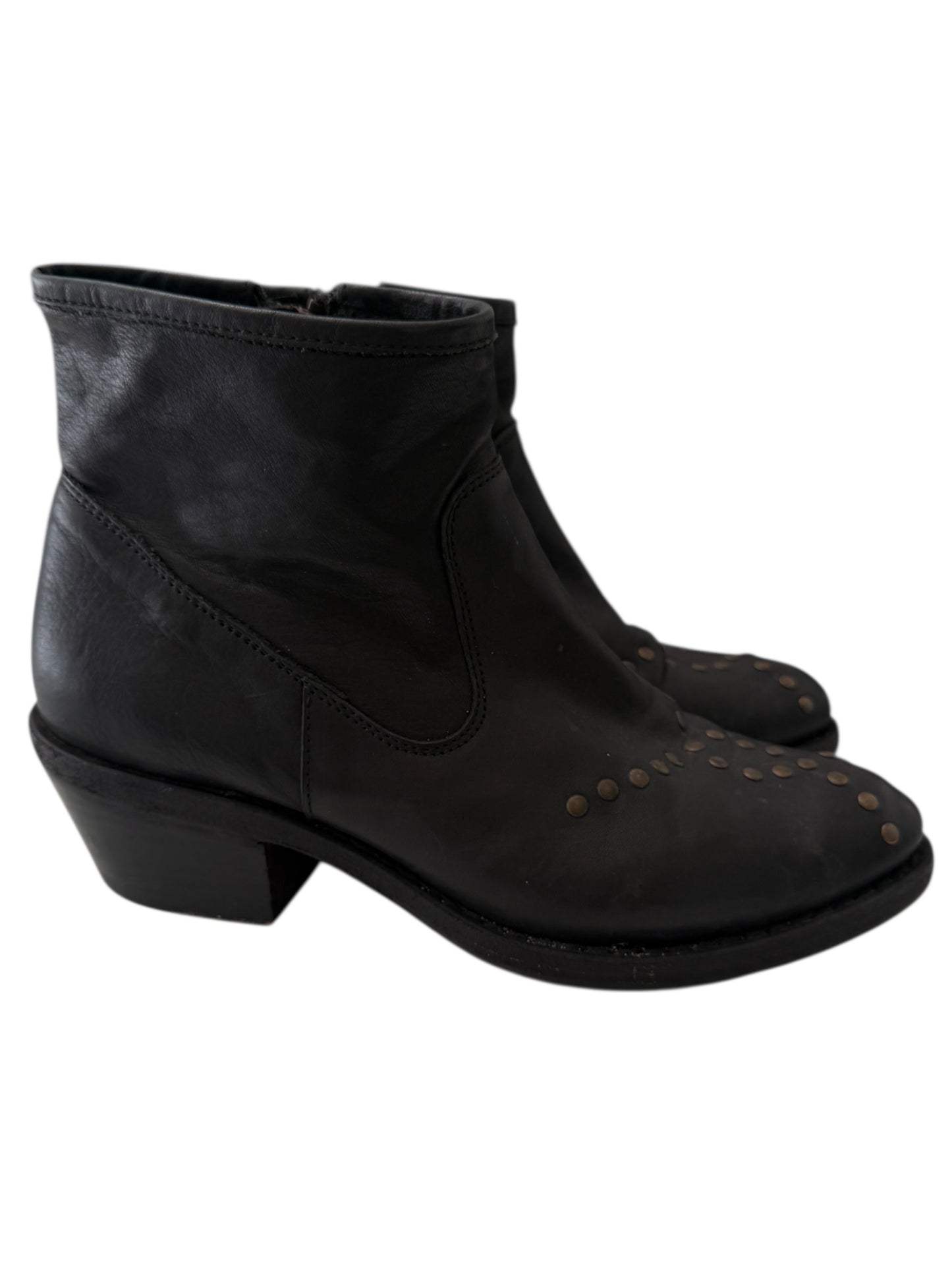 Fiorentini & Baker ankle boots 38