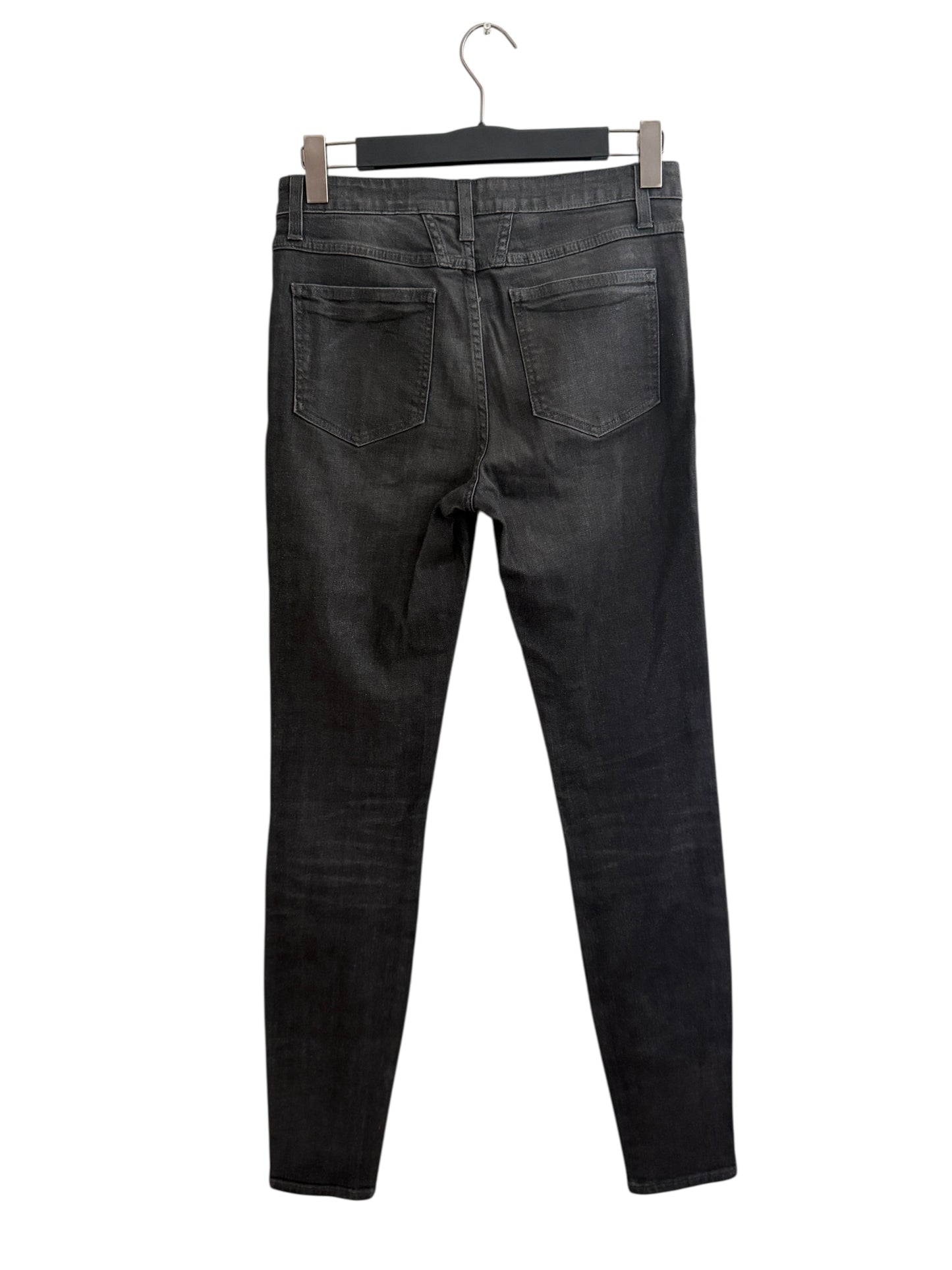 Geschlossene Jeans 28