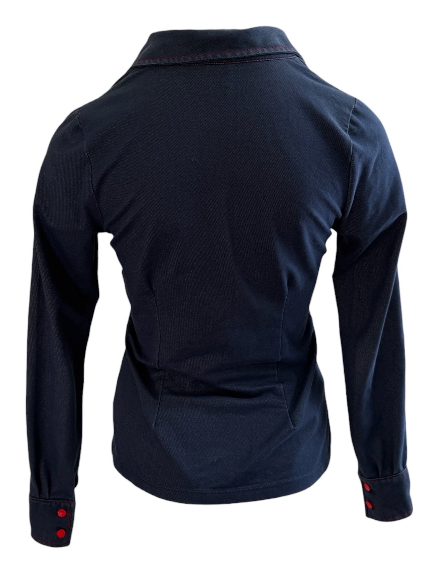 Wer ist das Mädchen mit der Bluse S?