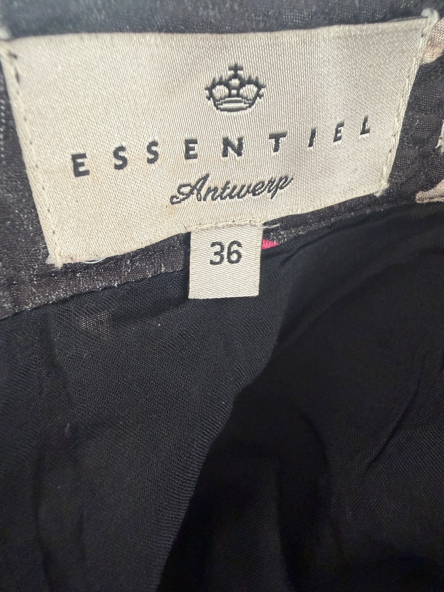 Essentiel Antwerp skirt S