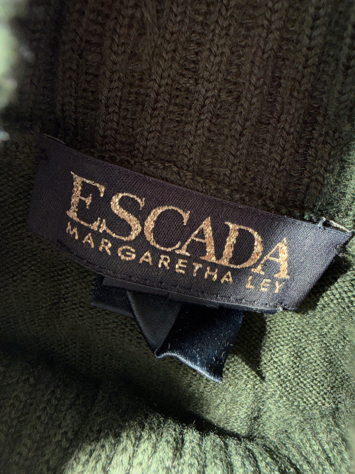 Escada trui L