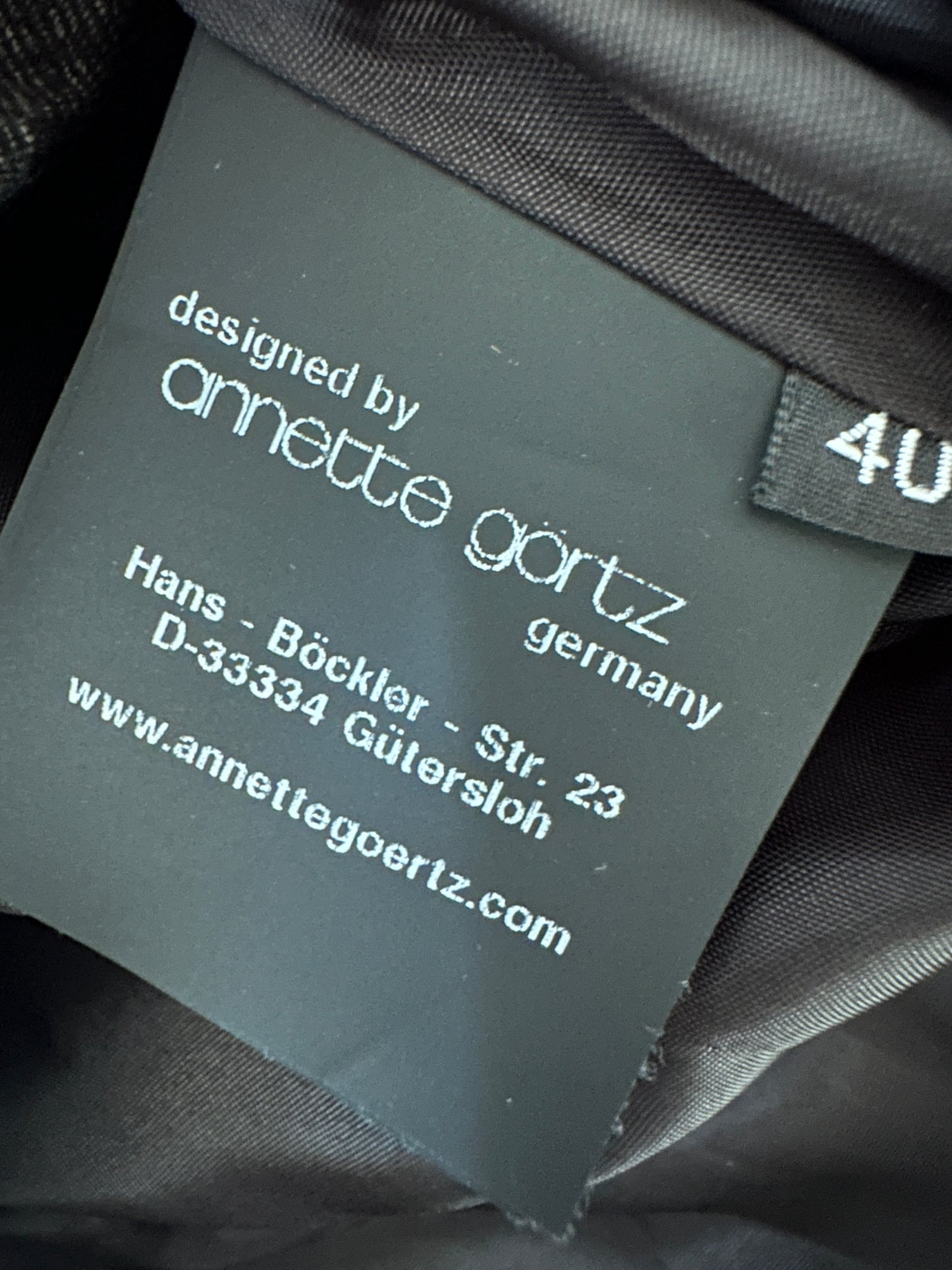 Annette Gortz vest L