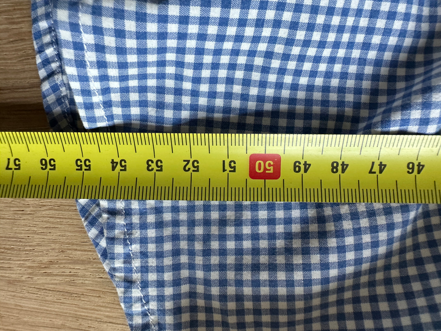 River Woods top M