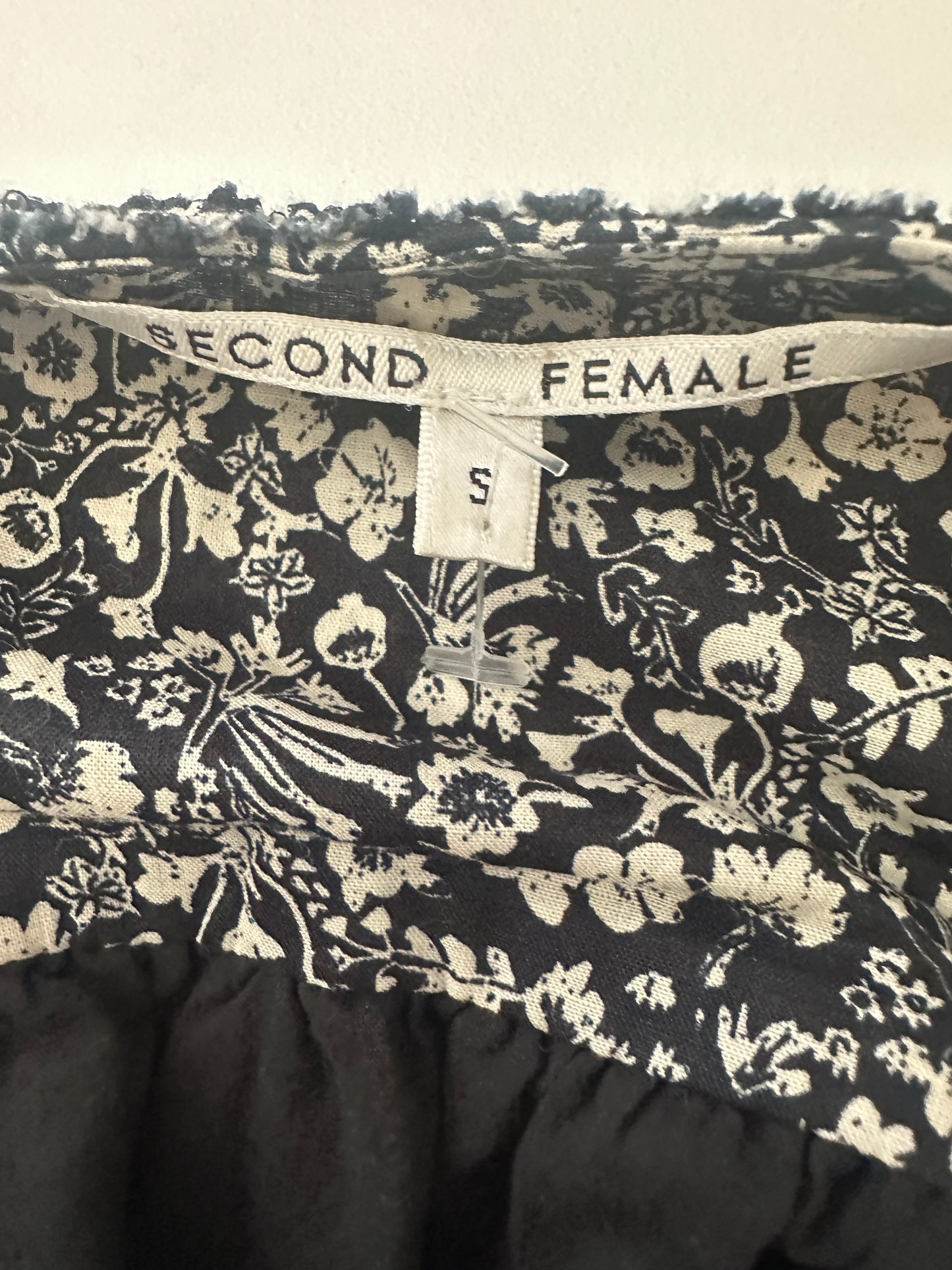 Second Female jurk S
