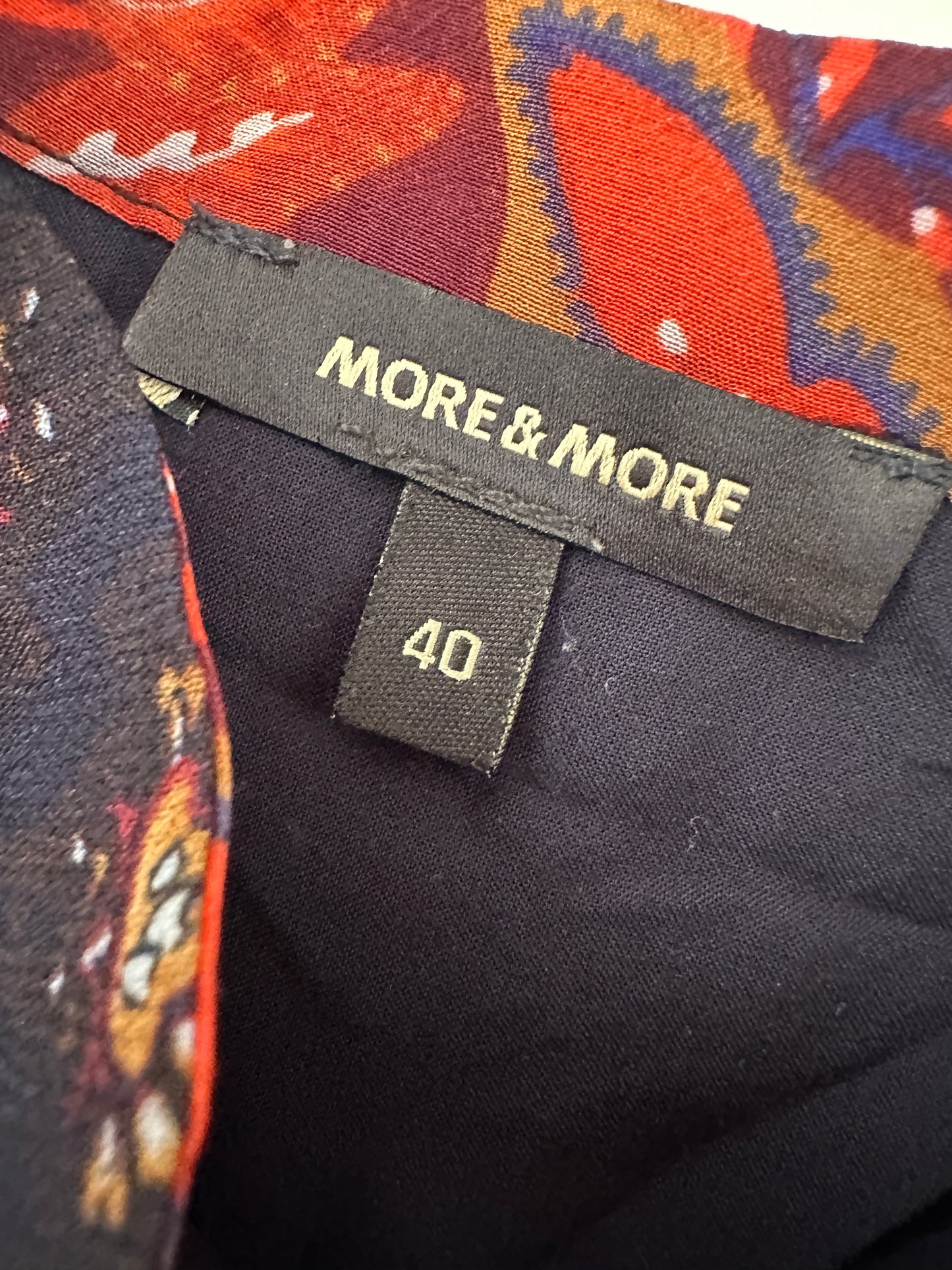 More & More shirt lange mouw L