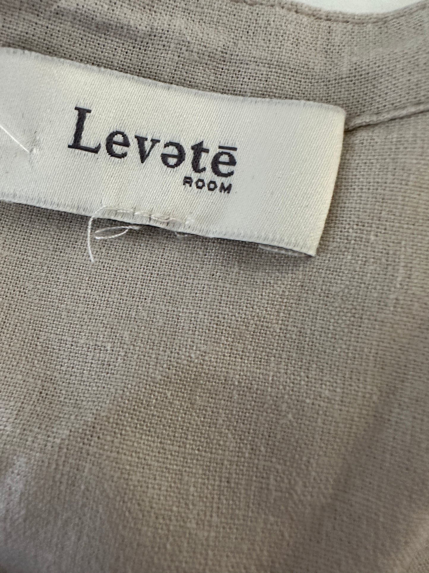 Levate Room blouse L