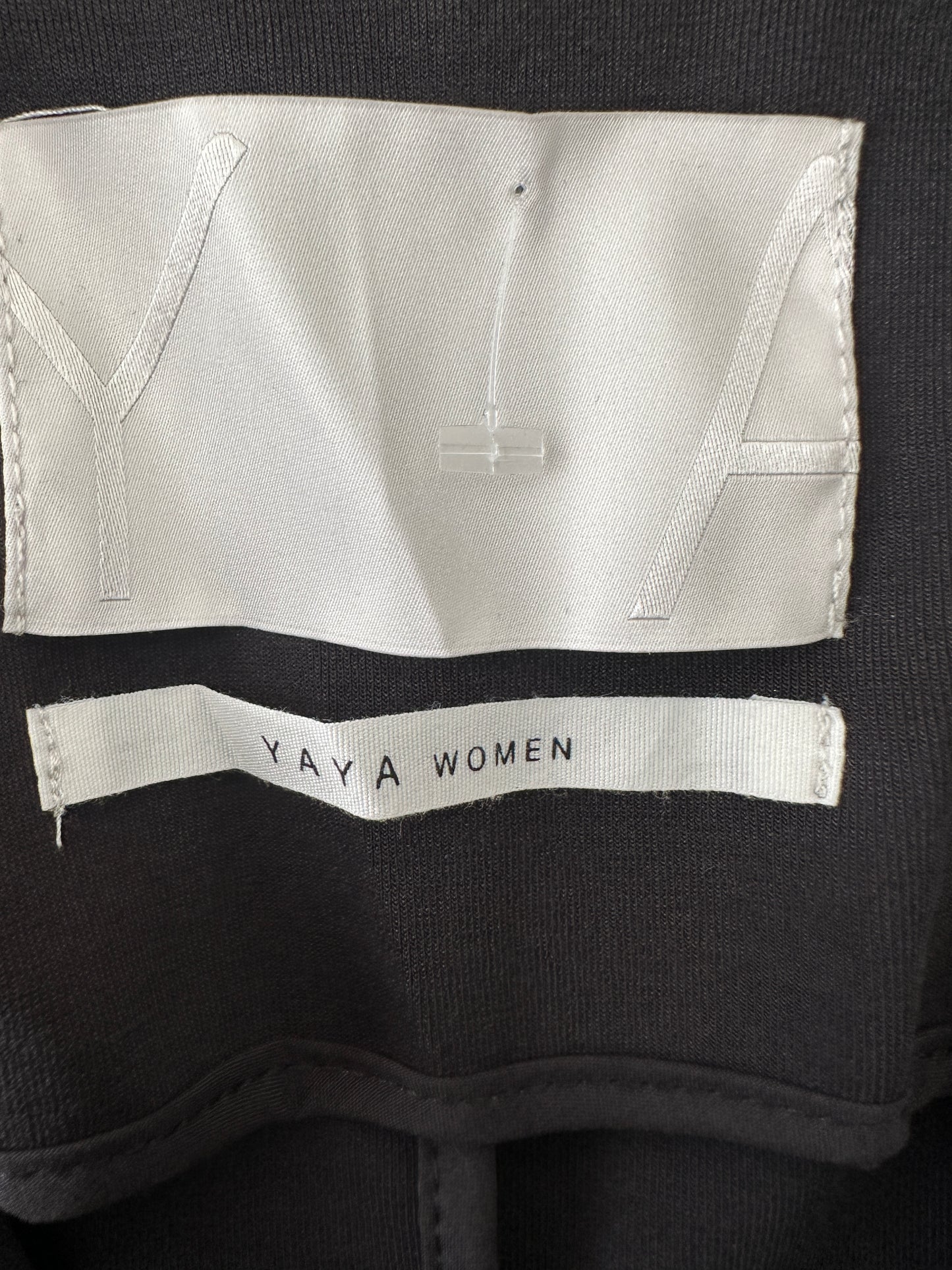Yaya Blazer M