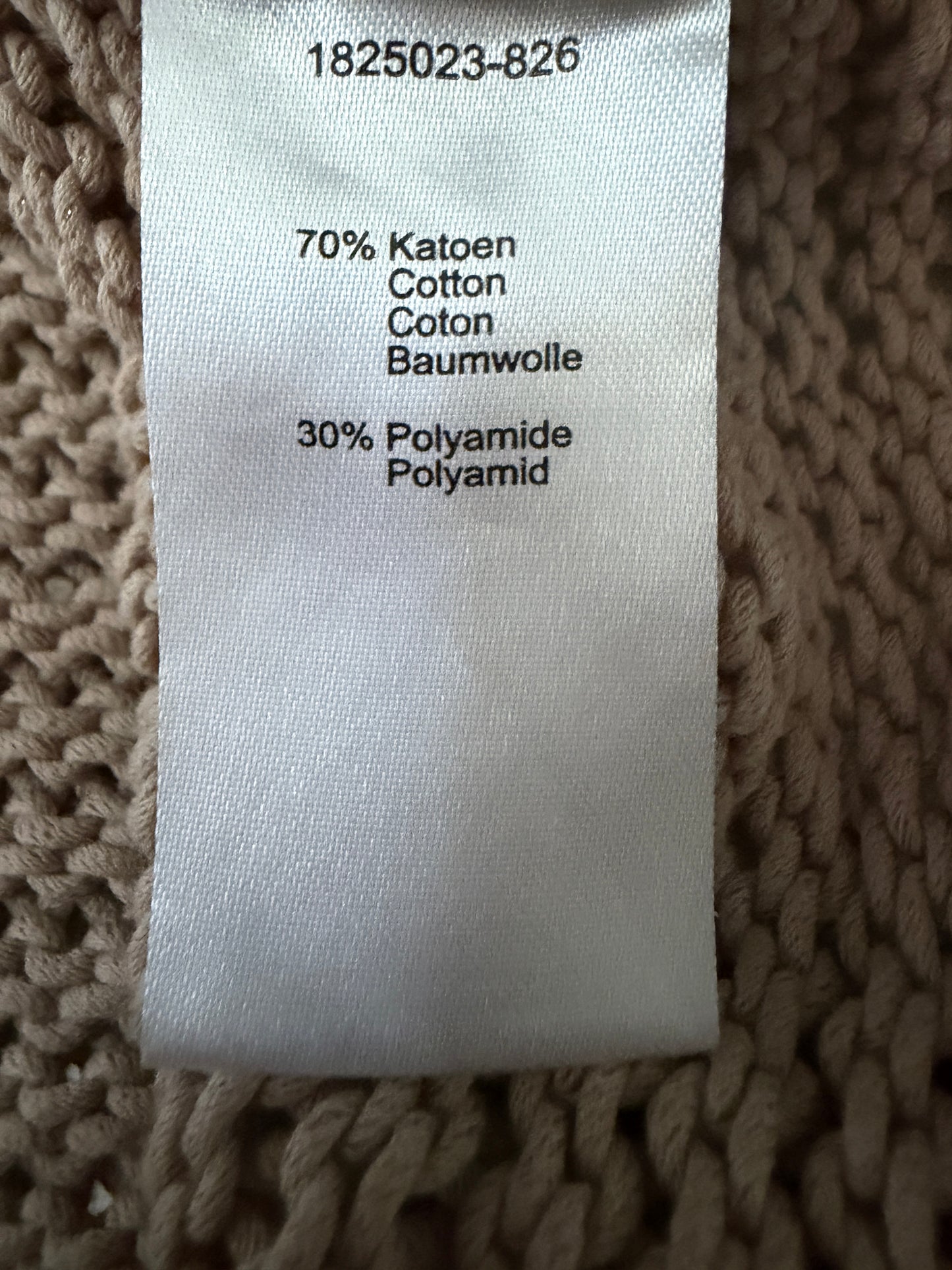 Claudia Strater trui L