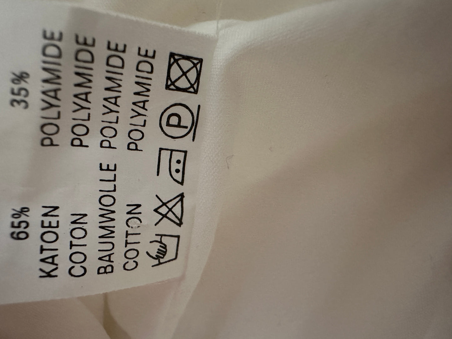 Claudia Strater jas M