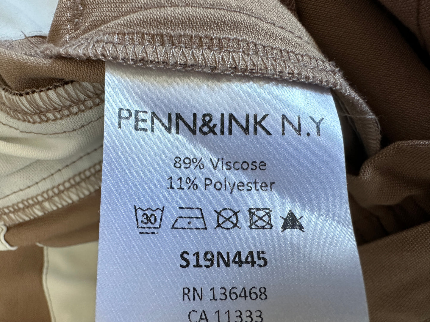 Penn &amp; Ink pants size S