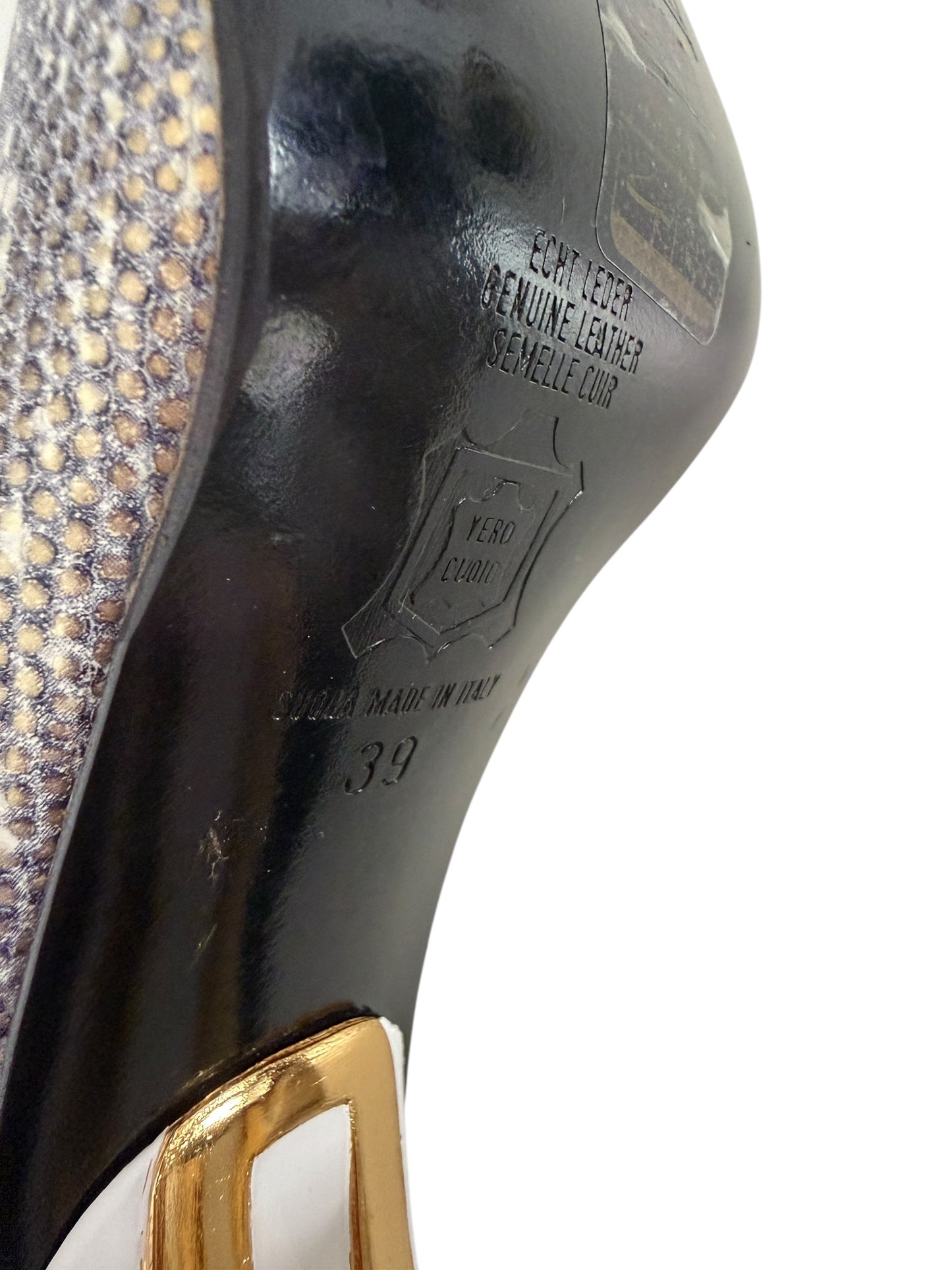 Sandro Vicari hakken 39