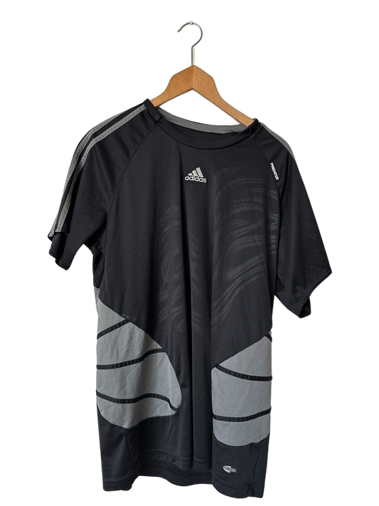 Adidas shirt XL